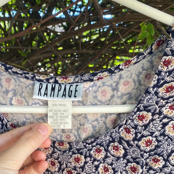 Vintage Rampage Floral Short Sleeve Dress - Picture 2 of 6